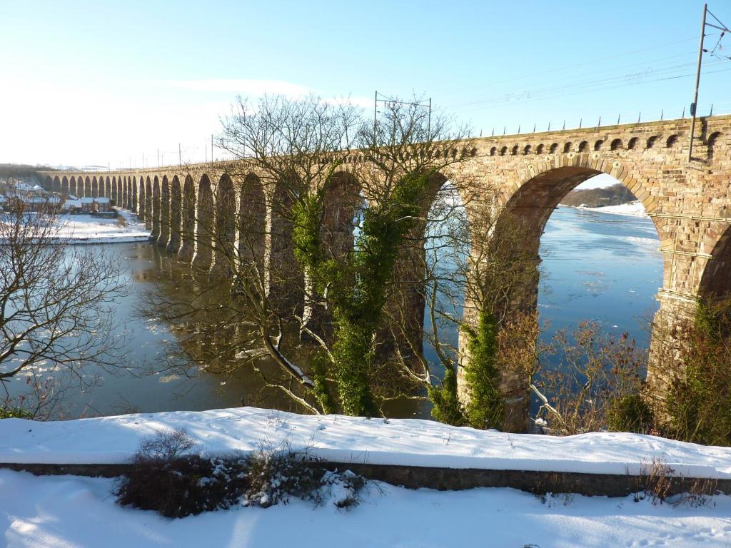 Castle Vale House Bed & Breakfast Berwick Upon Tweed Bagian luar foto